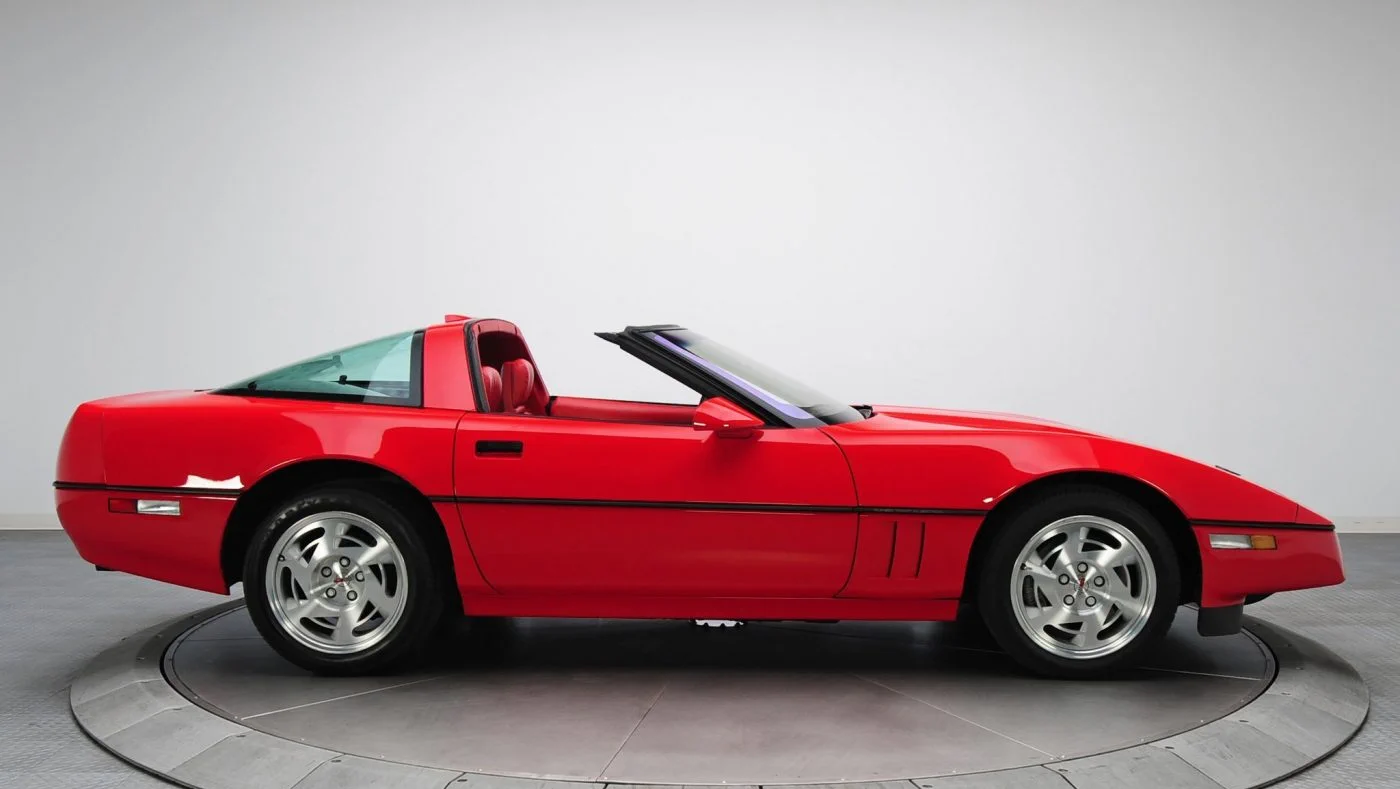 Click to Enlarge-Esc to Close Corvette Generations/C4/C4 1990 right.webp